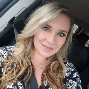 Meet your Posher, Allison